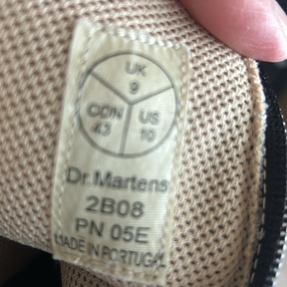 Doc Martin distress leather brown boots size 10 - Picture 5 of 8